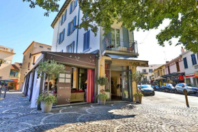  La Place Boutique Hotel  Антиб